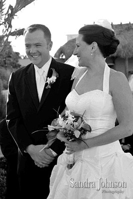 Best Wedding photographer at The Shores, Daytona Beach - Sandra Johnson (SJFoto.com)
